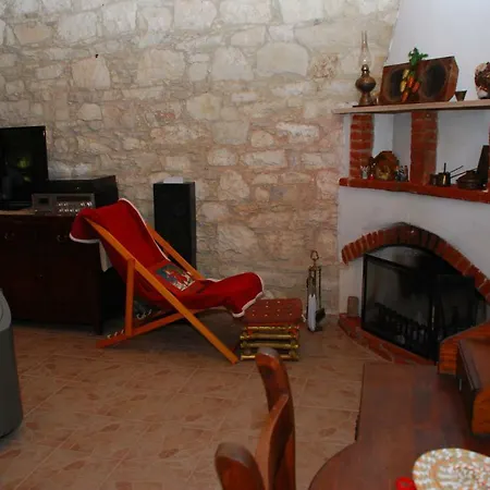 Nyaraló Chatzimike House