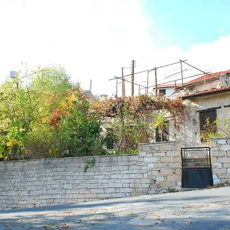 Chatzimike House بيت للعطل Koilani