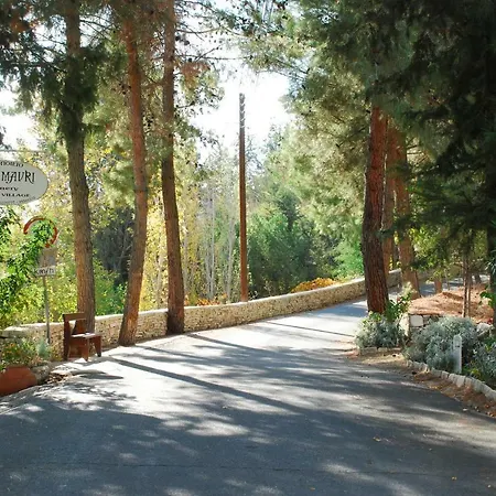 بيت للعطل Chatzimike House